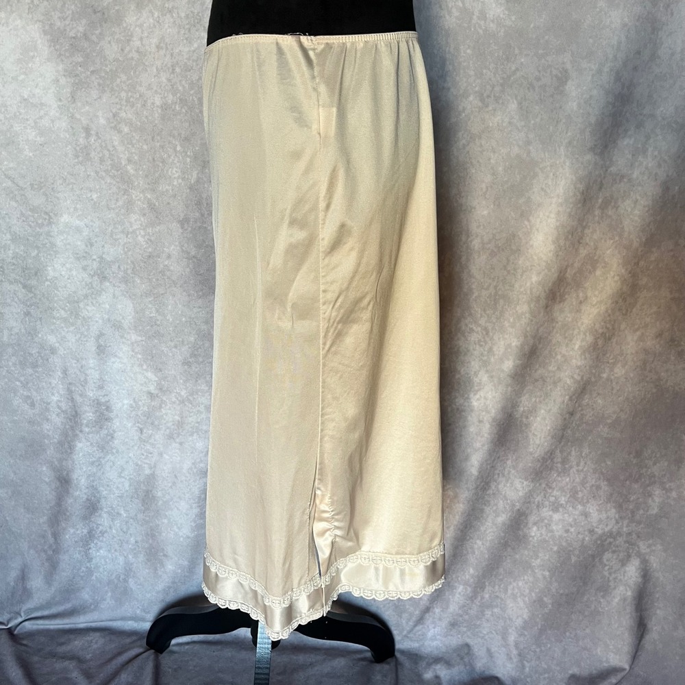 Vtg 70s 80s Sears Doesnt Slip Beige Half Slip Lingerie M Lace Trim Pin-up Skirt - Picture 7 of 7